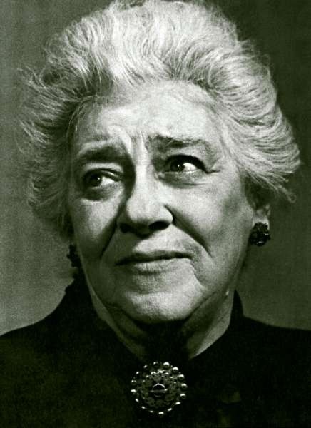 Иллюстрация к книге — Раневская в домашних тапочках. Самый близкий человек вспоминает [i_010.jpg]