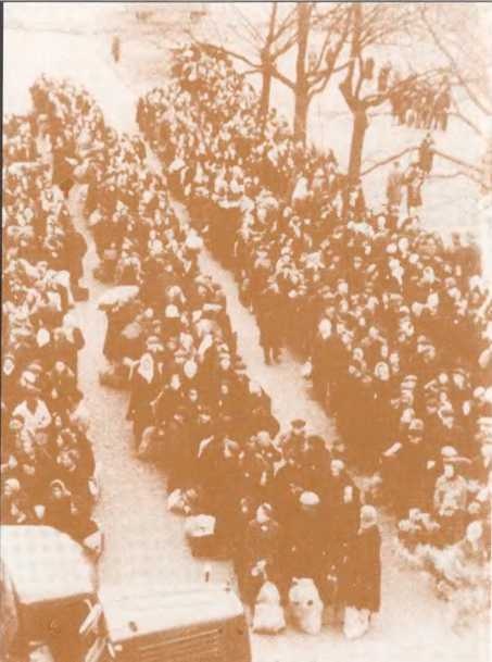 Иллюстрация к книге — Архипелаг OST. Судьба рабов "Третьего рейха" в их свидетельствах, письмах и документах [i_012.jpg]