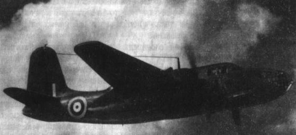 Иллюстрация к книге — Ромен Гари, хамелеон [i_024.jpg]