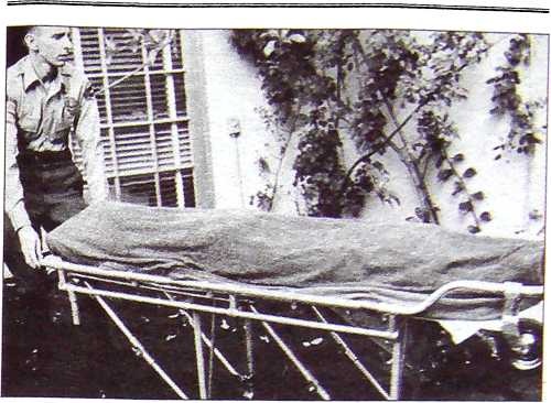 Иллюстрация к книге — Мэрилин Монро. Жизнь и смерть секс-символа Америки [i_019.jpg]