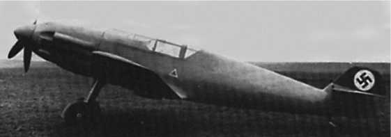 Иллюстрация к книге — Все авиа-шедевры Мессершмитта. Взлет и падение Люфтваффе [i_040.jpg]