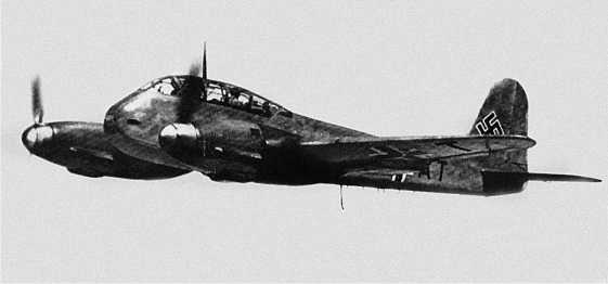 Иллюстрация к книге — Все авиа-шедевры Мессершмитта. Взлет и падение Люфтваффе [i_061.jpg]