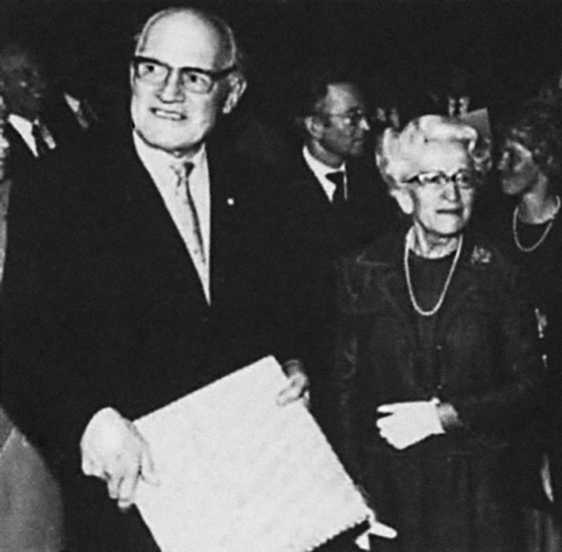 Иллюстрация к книге — Все авиа-шедевры Мессершмитта. Взлет и падение Люфтваффе [i_102.jpg]