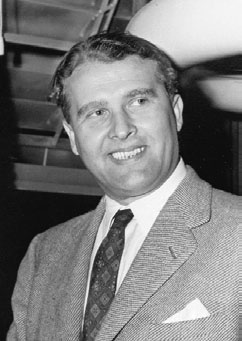 Иллюстрация к книге — Юрий Гагарин. Человек-легенда [i_019.jpg]