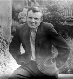 Иллюстрация к книге — Юрий Гагарин. Человек-легенда [i_033.jpg]