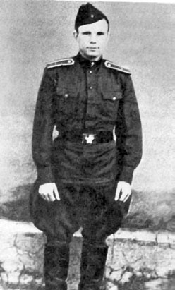 Иллюстрация к книге — Юрий Гагарин. Человек-легенда [i_050.jpg]