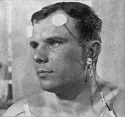 Иллюстрация к книге — Юрий Гагарин. Человек-легенда [i_058.jpg]