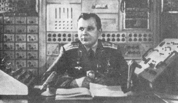 Иллюстрация к книге — Юрий Гагарин. Человек-легенда [i_095.jpg]