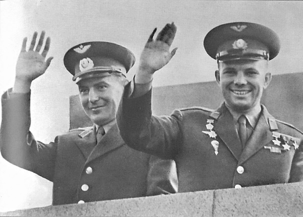 Иллюстрация к книге — Юрий Гагарин. Человек-легенда [i_116.jpg]