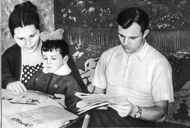 Иллюстрация к книге — Юрий Гагарин. Человек-легенда [i_146.jpg]