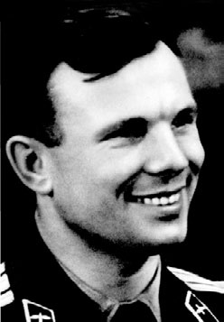 Иллюстрация к книге — Юрий Гагарин. Человек-легенда [i_168.jpg]