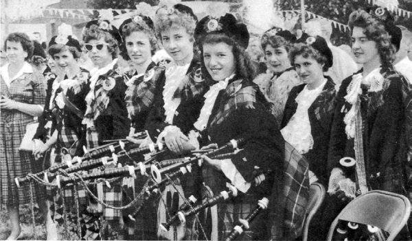 Иллюстрация к книге — Юрий Гагарин. Человек-легенда [i_179.jpg]