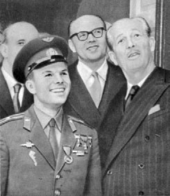 Иллюстрация к книге — Юрий Гагарин. Человек-легенда [i_202.jpg]