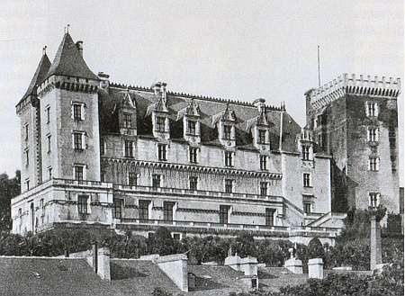 Иллюстрация к книге — Генрих IV [i_002.jpg]