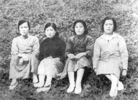 Иллюстрация к книге — Ким Ир Сен [i_009.jpg]