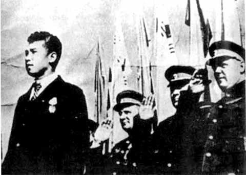 Иллюстрация к книге — Ким Ир Сен [i_015.jpg]