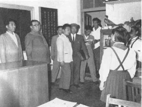 Иллюстрация к книге — Ким Ир Сен [i_048.jpg]