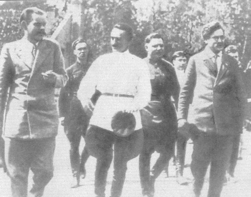 Иллюстрация к книге — Горький без грима. Тайна смерти [i_050.jpg]