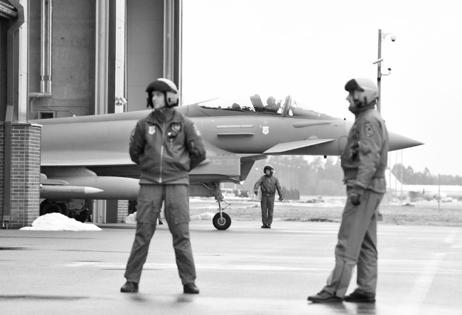 Иллюстрация к книге — Войны прошлого и будущего [i_051.jpg]