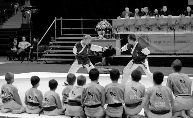 Иллюстрация к книге — Войны прошлого и будущего [i_069.jpg]