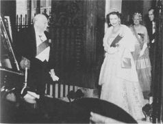 Иллюстрация к книге — Черчилль [pic_34.jpg]