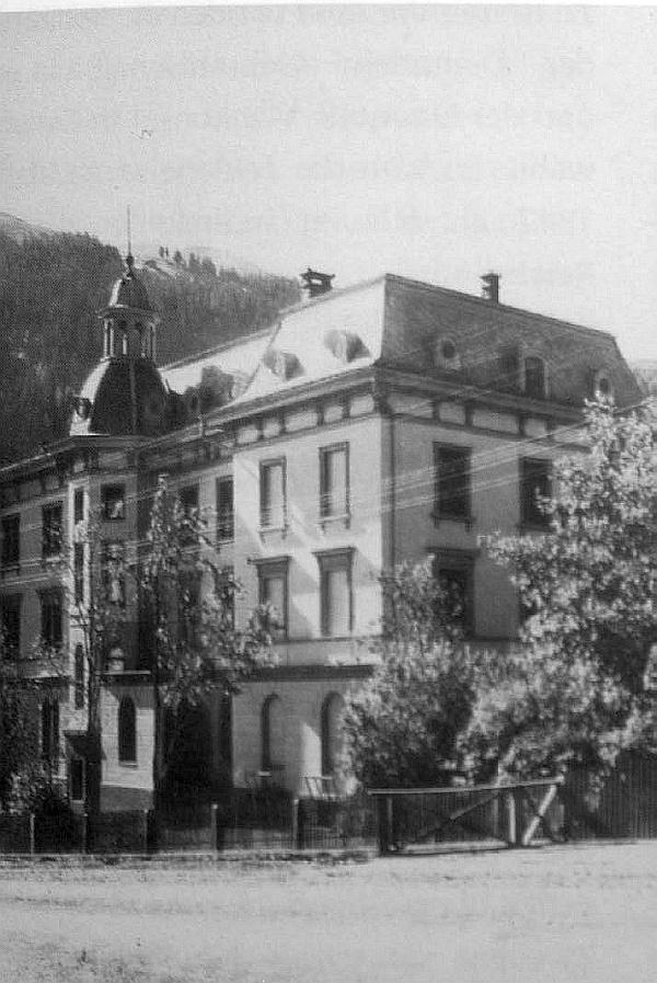 Иллюстрация к книге — Мой муж - Сальвадор Дали [i_006.jpg]