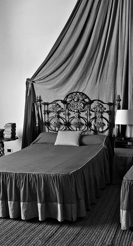 Иллюстрация к книге — Мой муж - Сальвадор Дали [i_049.jpg]