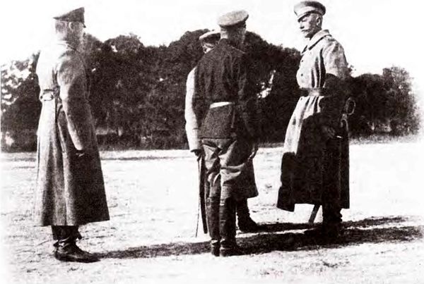 Иллюстрация к книге — Штурм Карпат. Зима 1915 года [i_044.jpg]