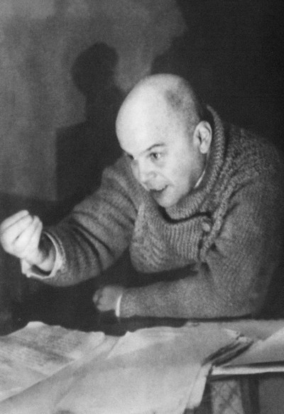 Иллюстрация к книге — Виктор Шкловский [i_014.jpg]