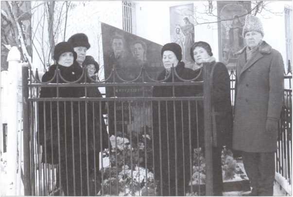 Иллюстрация к книге — 30 лет в ОГПУ-НКВД-МВД. От оперуполномоченного до заместителя министра [image62.jpg]