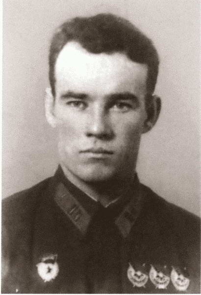 Иллюстрация к книге — Кожедуб [i_019.jpg]