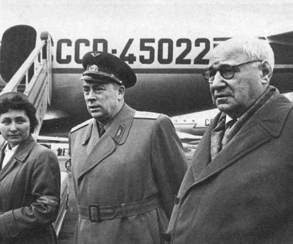 Иллюстрация к книге — Туполев [p_049.jpg]