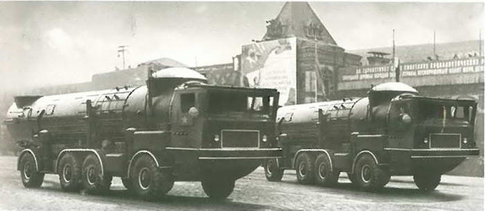 Иллюстрация к книге — Челомей [i_015.jpg]