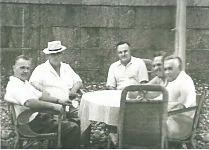 Иллюстрация к книге — Челомей [i_017.jpg]