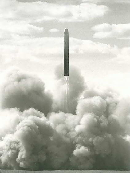 Иллюстрация к книге — Челомей [i_049.jpg]