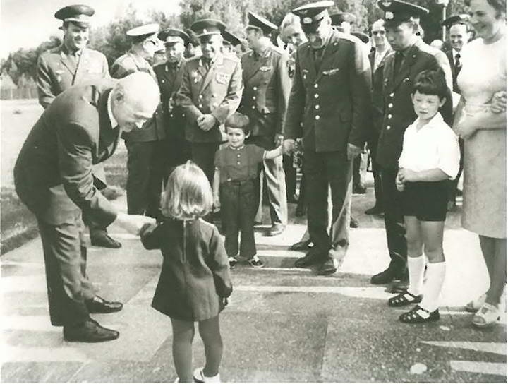 Иллюстрация к книге — Челомей [i_053.jpg]