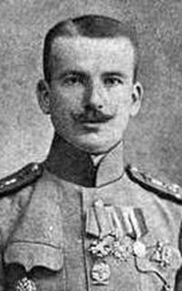 Иллюстрация к книге — Великие летчики мира. 100 историй о покорителях неба [_009nest.jpg]