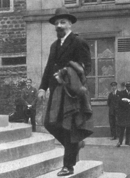 Иллюстрация к книге — Легенды Белого дела [i_061.jpg]