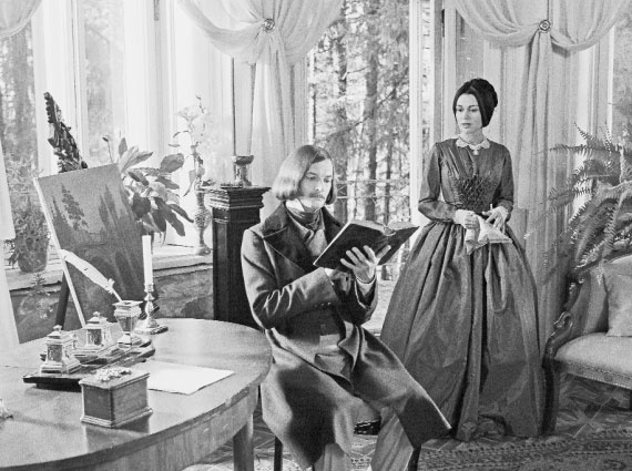 Иллюстрация к книге — Единственные дни [i_056.jpg]