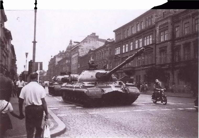 Иллюстрация к книге — Станислав Лем [i_062.jpg]