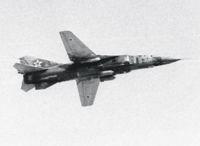 Иллюстрация к книге — Камуфляж и бортовые эмблемы авиатехники советских ВВС в афганской кампании [i_062.jpg]