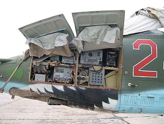 Иллюстрация к книге — Камуфляж и бортовые эмблемы авиатехники советских ВВС в афганской кампании [i_199.jpg]