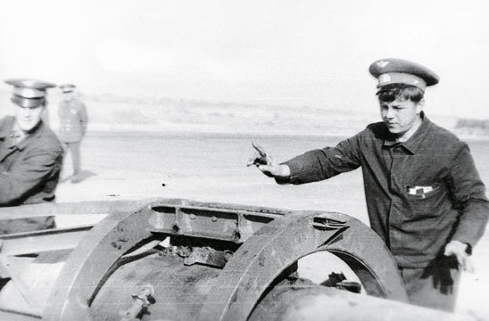 Иллюстрация к книге — Камуфляж и бортовые эмблемы авиатехники советских ВВС в афганской кампании [i_245.jpg]