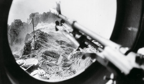 Иллюстрация к книге — Камуфляж и бортовые эмблемы авиатехники советских ВВС в афганской кампании [i_336.jpg]