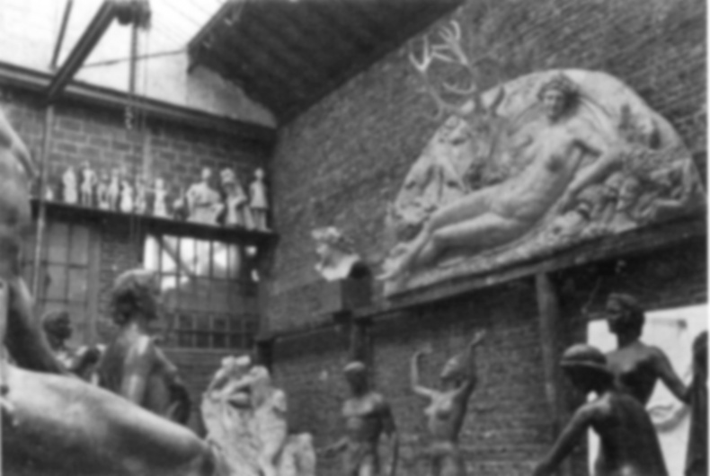 Иллюстрация к книге — Художники во Франции во время оккупации. Ван Донген, Пикассо, Утрилло, Майоль, Вламинк... [_15.jpg]