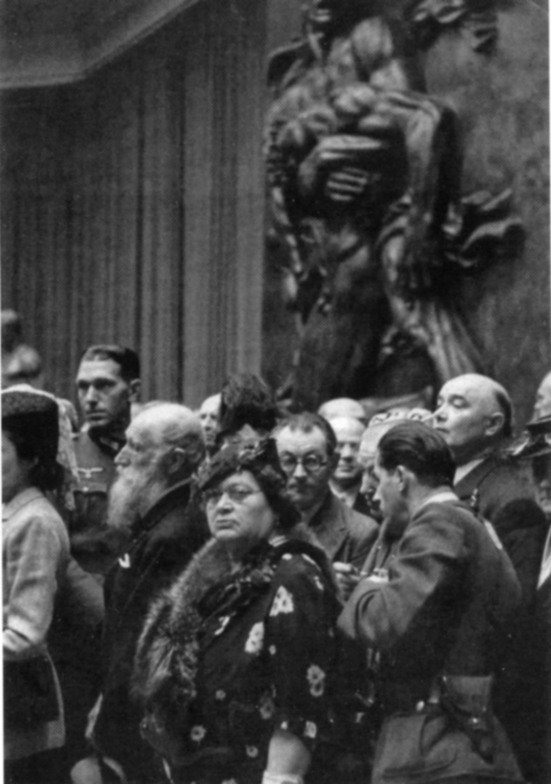 Иллюстрация к книге — Художники во Франции во время оккупации. Ван Донген, Пикассо, Утрилло, Майоль, Вламинк... [_30.jpg]