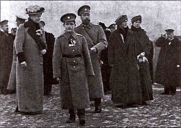 Иллюстрация к книге — В Ставке Верховного Главнокомандующего [i_025.jpg]