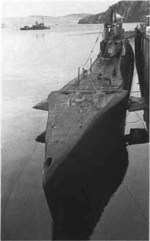 Иллюстрация к книге — Адмирал Кузнецов [i_023.jpg]