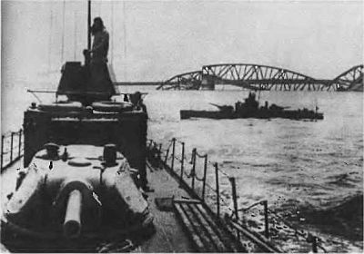 Иллюстрация к книге — Адмирал Кузнецов [i_029.jpg]