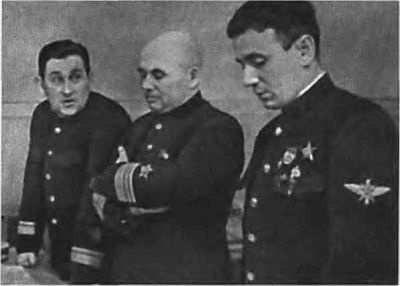 Иллюстрация к книге — Адмирал Кузнецов [i_052.jpg]